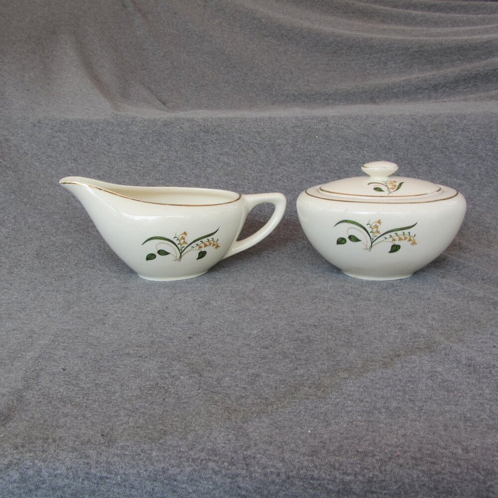 11 oz knowles forsythia 53-3 vintage sugar bowl with lid & 10 oz creamer (W3188)